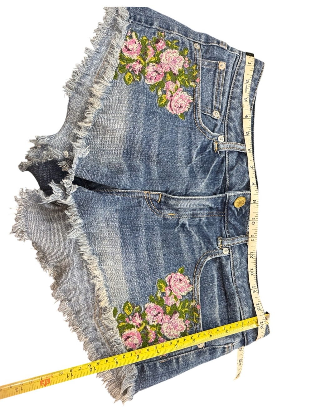 American eagle Denim Floral Embroidered Frayed Hem Women's Shorts